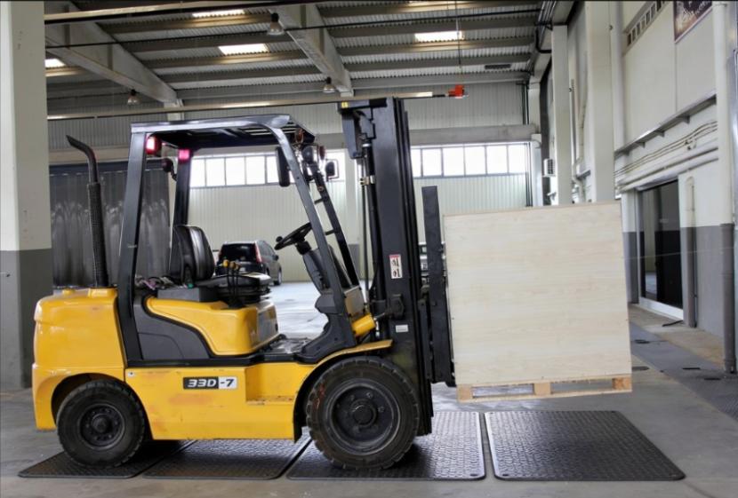 Forklift Cover Plates